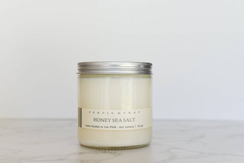Honey Sea Salt Candle - image 6