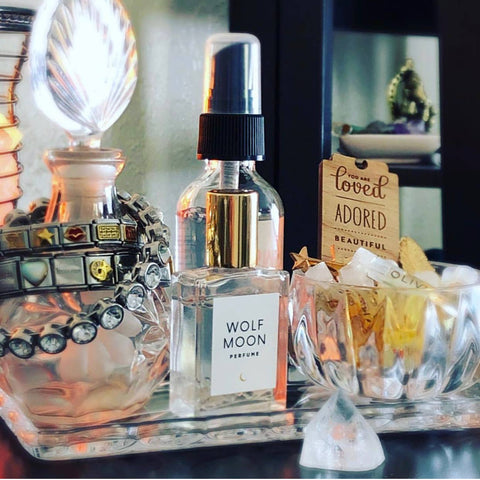 Wolf Moon Perfume Oil - image 5