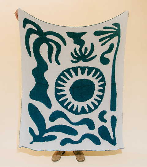 Paradise Plush Throw - Pacific Blue