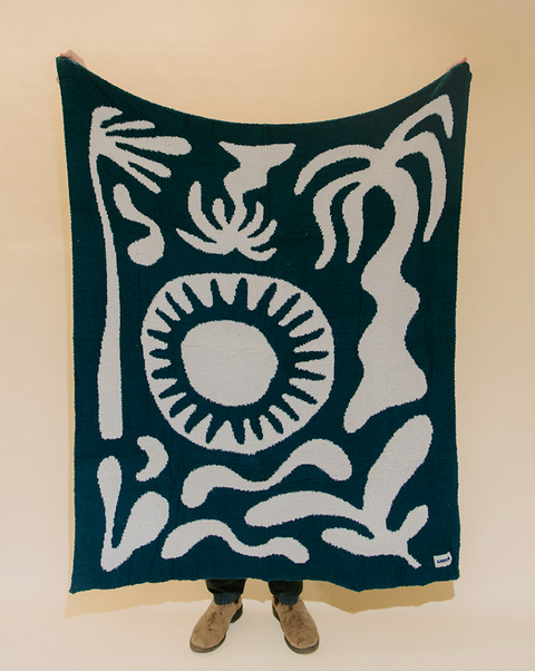 Paradise Plush Throw - Pacific Blue