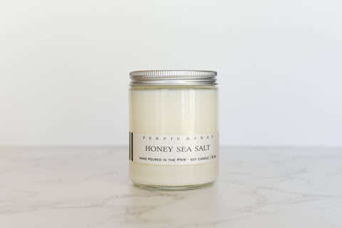 Honey Sea Salt Candle - image 4