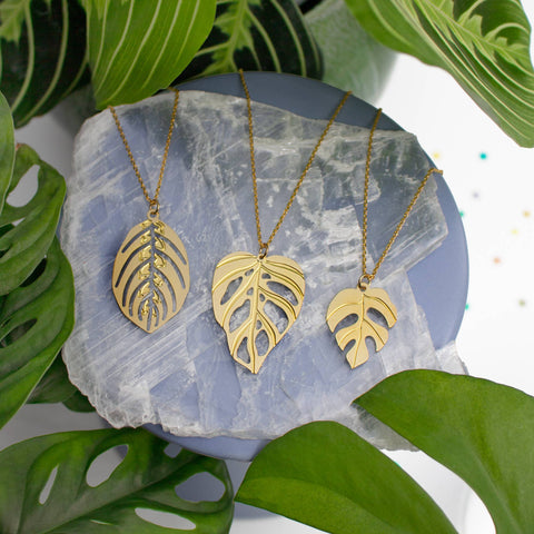 Mini Monstera Leaf Gold Necklace
