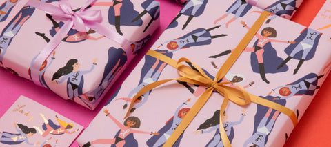Gift Wrap - SUPERHEROES - image 2